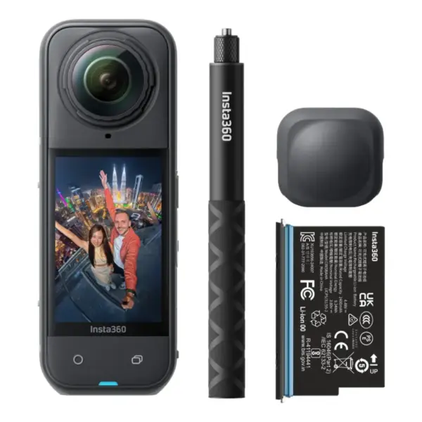 מצלמת 360 Insta360 X5 — ערכת Starter